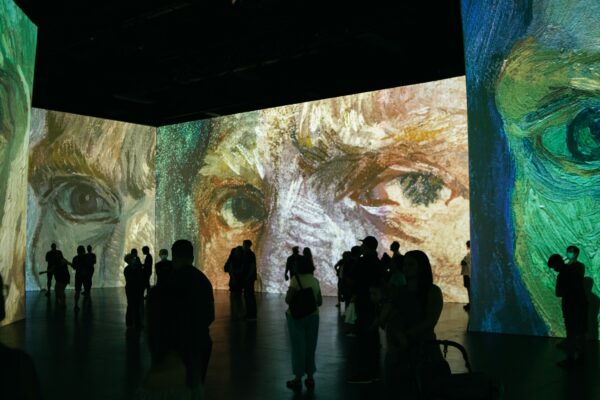 Technology in Art Museums: Enhancing the Connection Between Art and Audience